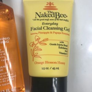 Makeup - Facial Cleanser lot Makeup - Facial Cleanser lot